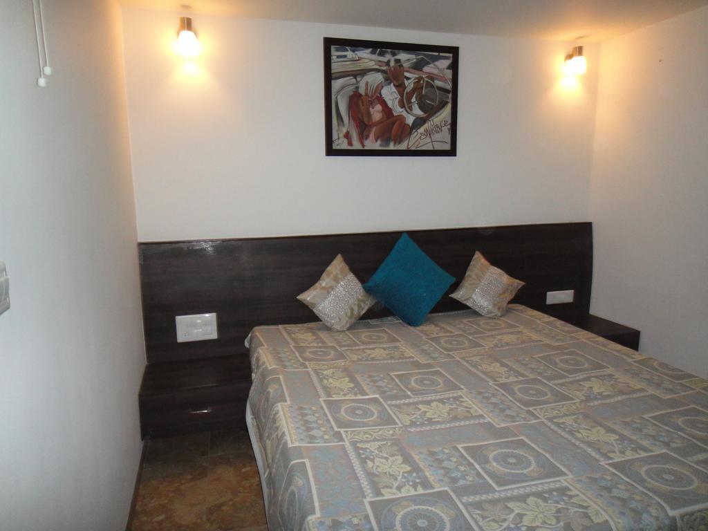Lago Villa Bhopal Extérieur photo