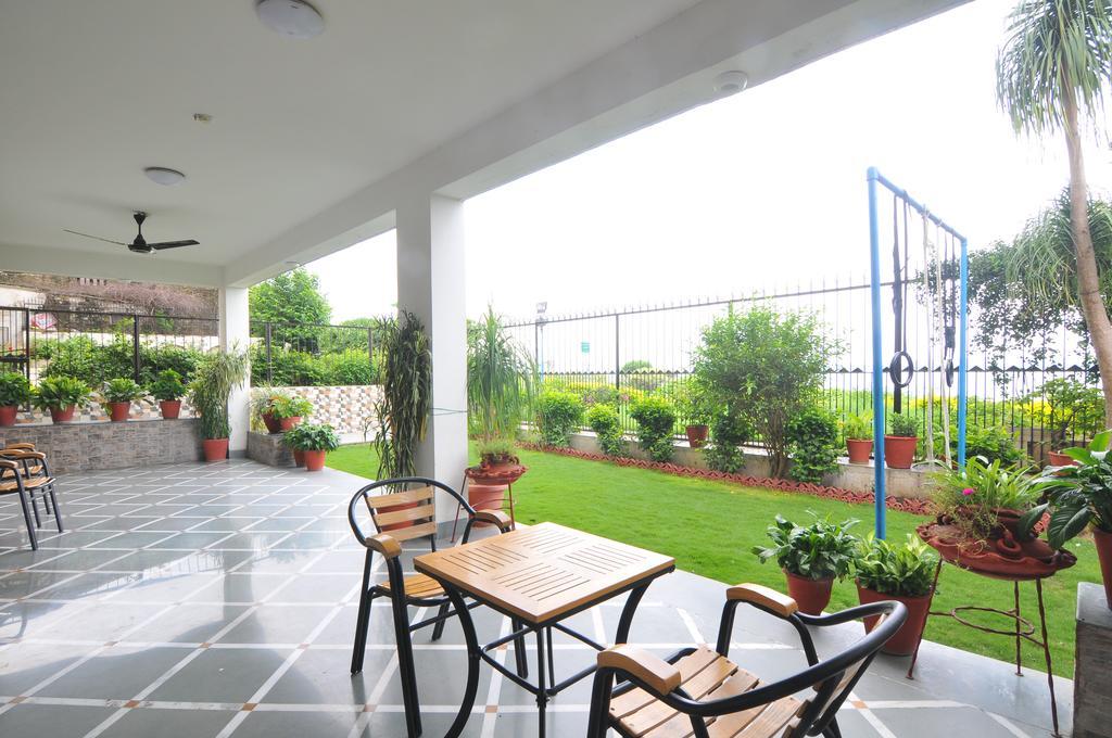 Lago Villa Bhopal Extérieur photo